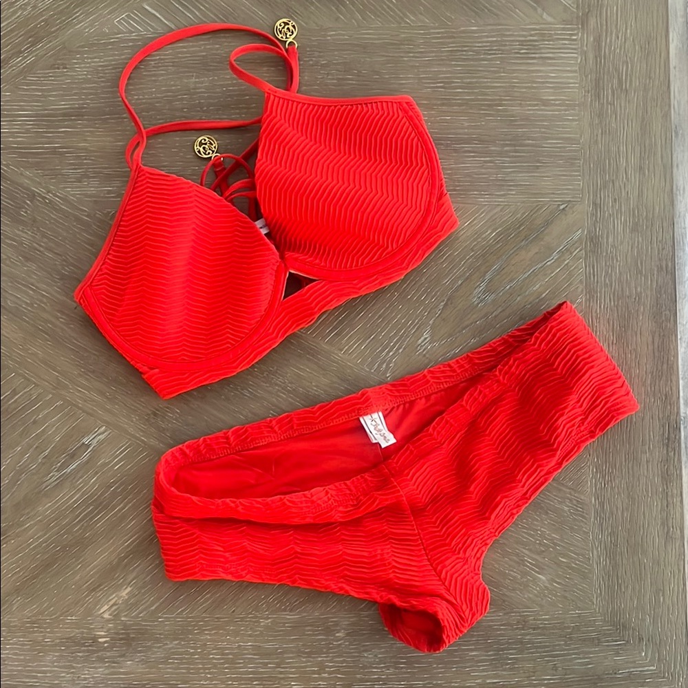 Red Women's Intimates Set - Picture 2 of 7